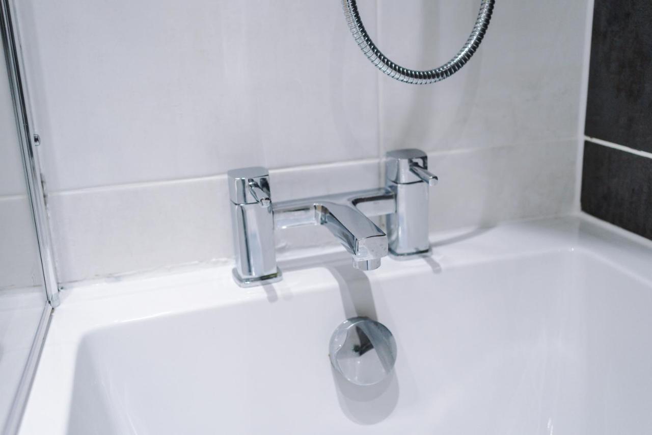 ✰Onpoint - Modern 2 Bed Apartment Close To Centre✰ Leeds  Exteriér fotografie