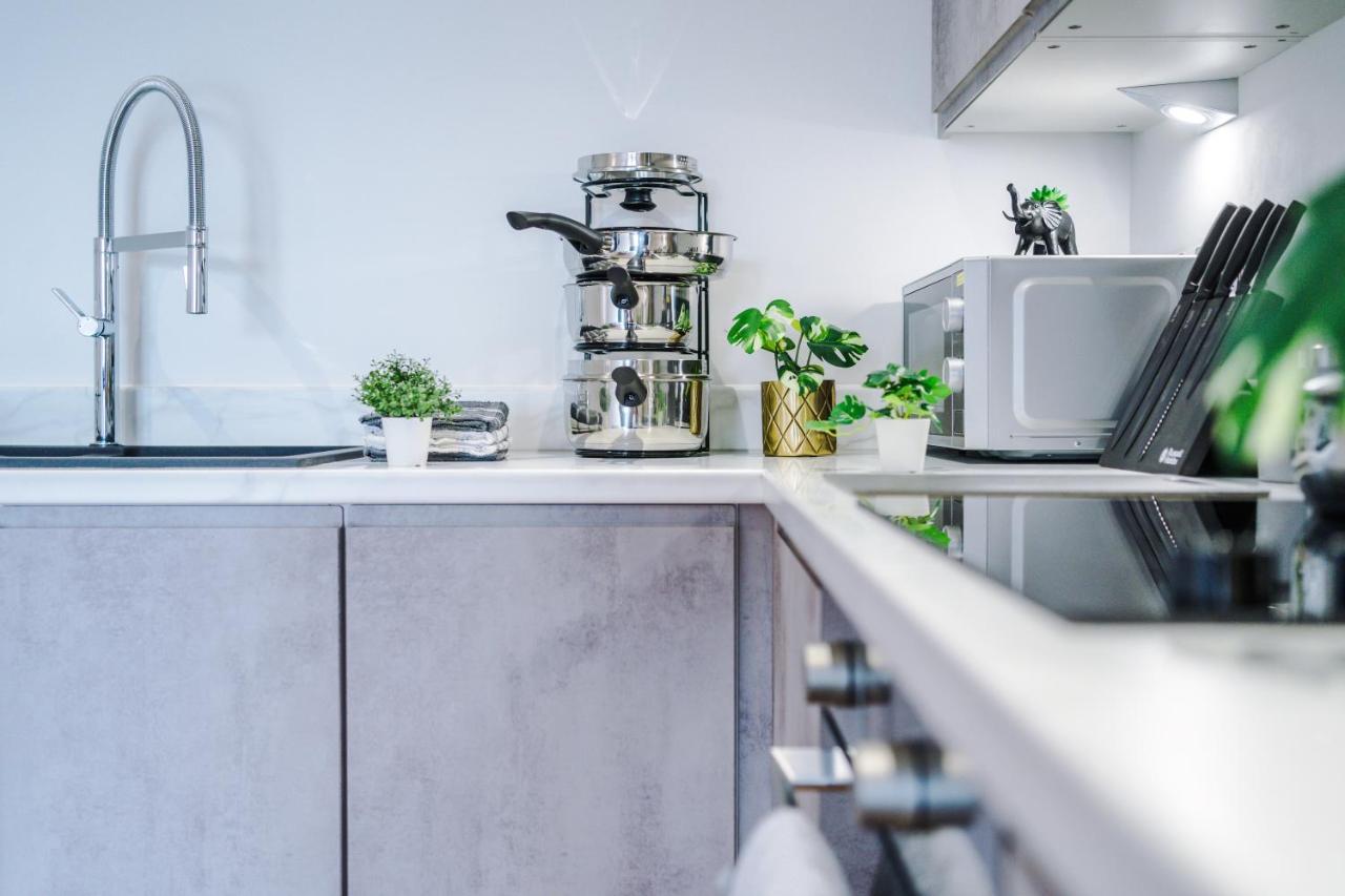 ✰Onpoint - Modern 2 Bed Apartment Close To Centre✰ Leeds  Exteriér fotografie